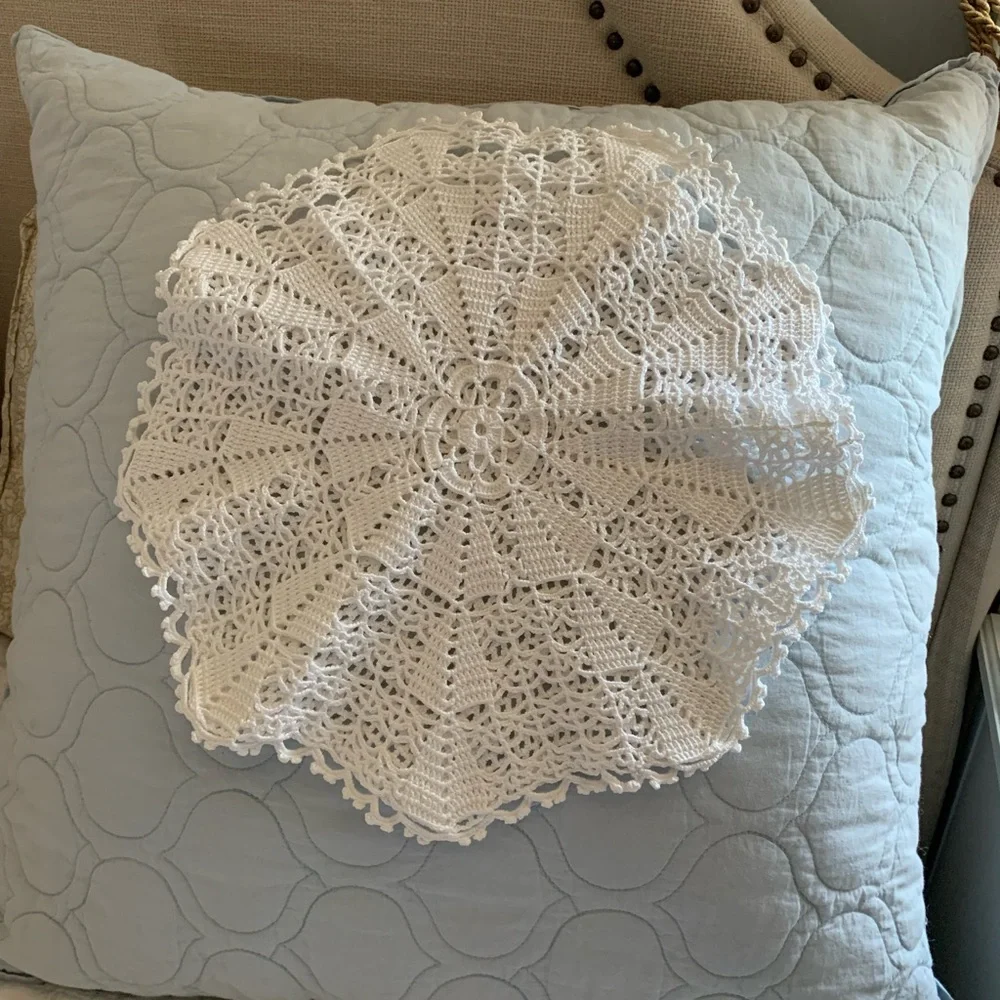 Crochet pillow covers